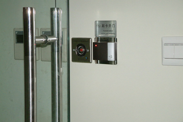 門禁安裝